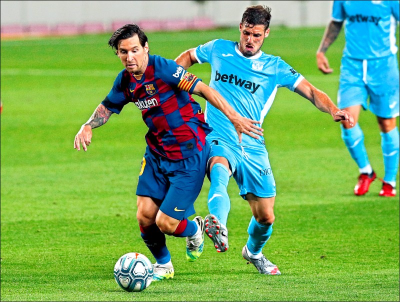 记者：河南足协杯决赛门票预约已达70%，北京只有10%